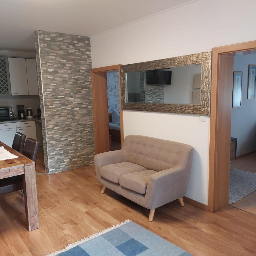 אילמיץ Weingut Apartment Hildegard Gangl מראה חיצוני תמונה