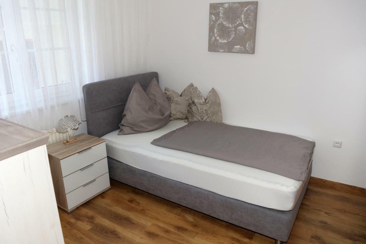 אילמיץ Weingut Apartment Hildegard Gangl מראה חיצוני תמונה