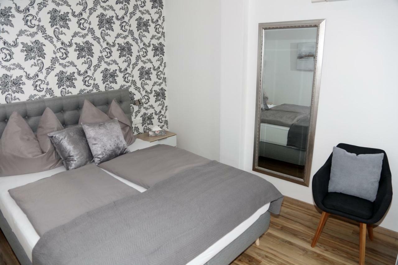 אילמיץ Weingut Apartment Hildegard Gangl מראה חיצוני תמונה